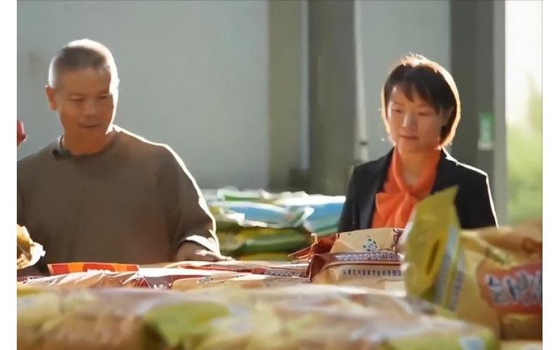父女专收不值钱的碎米，年销售竟达6000万元，他们是怎么做到的？